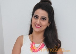 Anchor  Manjusha New Pics photo 3