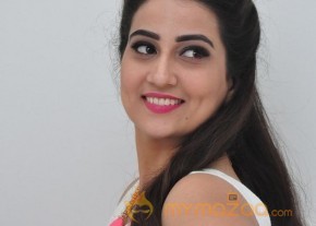 Anchor  Manjusha New Pics photo 9