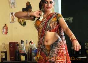  Andrea Jeremiah  photo 8