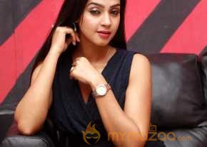  Angana Roy  photo 20