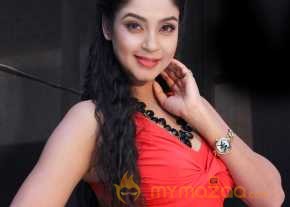  Angana Roy  photo 25