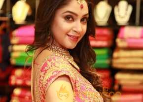  Angana Roy  photo 18