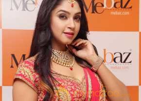  Angana Roy  photo 11