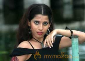 Anisha Khan photo 2