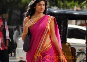Anjala Zaveri photo 7