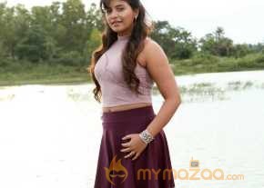 Anjali New Images photo 3
