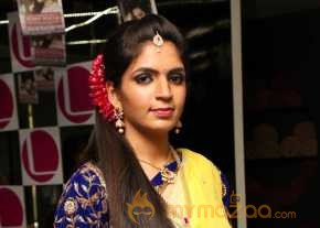 Anusha Photoshoot At Lakme Salon photo 3