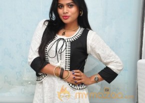 Anushaa Gavarapati Latest Pics