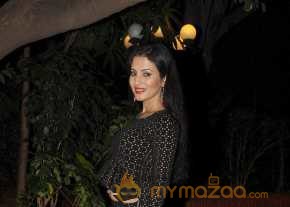  Anusmriti Sarkar Beautiful Black Mini Skirt Pics  photo 6
