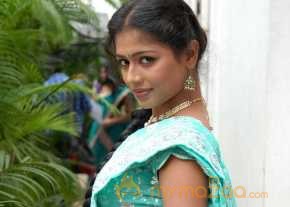 Anusri photo 13