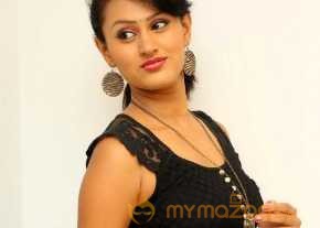 Archana Phoshoot At Kathanam Movie First Look Launch photo 4