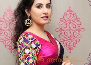 Archana Wearing Kanchivaram Collections