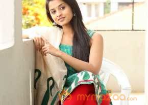  Arthana Vijayakumar  photo 5