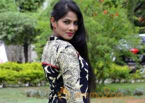 Bandook Movie Actress Bhanu Pics photo 7