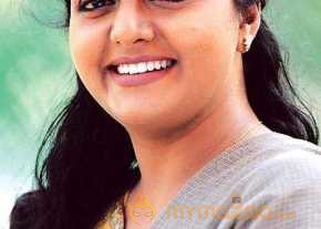 Bhanupriya photo 3