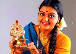 Bhanupriya photo 2