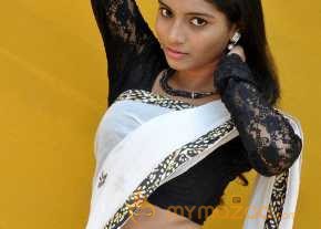 Bindu White Saree Pics photo 8