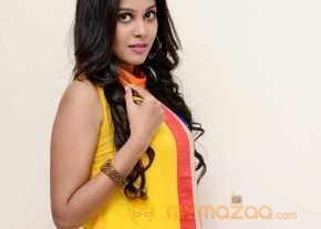  Chandini Tamilarasan  photo 22