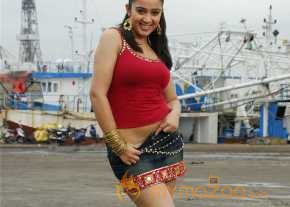 Charmy Kaur photo 30