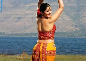 Hot and Cute Charmy Photo Gallery photo 4