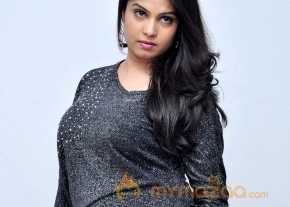  Chitralekha New Photoshoot  photo 7