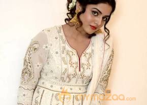 Cute Wamiqa Gabbi Latest Photos photo 11