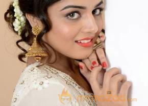Cute Wamiqa Gabbi Latest Photos photo 9