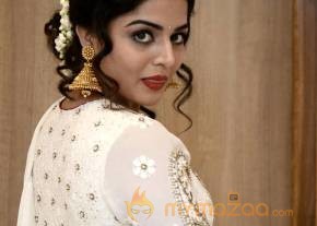 Cute Wamiqa Gabbi Latest Photos photo 6