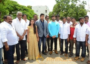 Dhamayanthi Movie Launch Stills photo 8