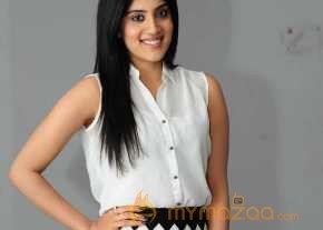 Dhanya Balakrishna photo 9