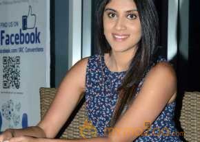 Dhanya Balakrishna photo 16