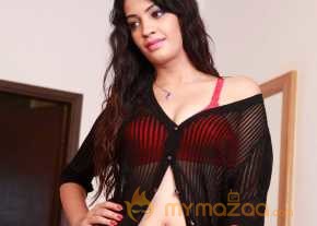  Diksha Panth Latest Pics  photo 10