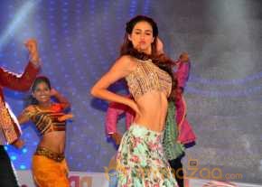  Disha Patani Dance At Loafer Movie Audio Launch  photo 8