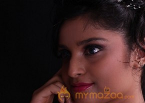 Divya New Pics photo 32