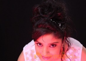 Divya New Pics photo 4