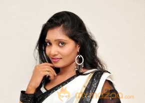  Eesha Black And  White Saree Pics  photo 12