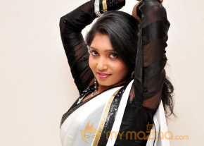  Eesha Black And  White Saree Pics  photo 4