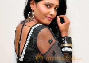  Eesha Black And  White Saree Pics  photo 6