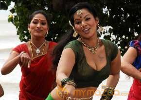 Gayathri Dancing Stills photo 5