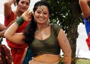 Gayathri Dancing Stills photo 4