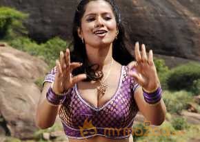 Gayathri Dancing Stills photo 2