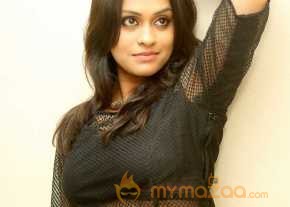 Geetha Bhagat Photoshoot At Kadile Bommala Katha Movie Audio Launch photo 5