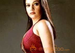 Gracy Singh photo 4