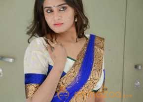  Harini  photo 13