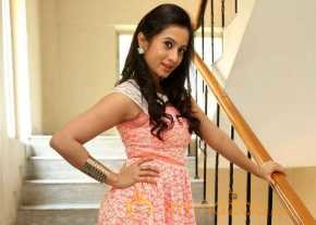 Harshika Pooncha Short Sleeve Lace Dress Pics photo 5