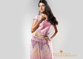 HOT HD Photo Feature :: Anushka Sharma's LOW WAIST CURVES will definitely raise your Temptations ! photo 4