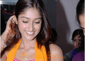 Ileana Hot Photshoot photo 309