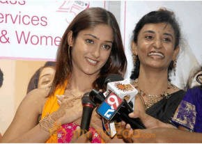 Ileana Hot Photshoot photo 199