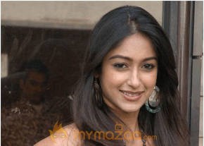 Ileana Hot Photshoot photo 377