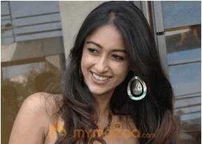 Ileana Hot Photshoot photo 194